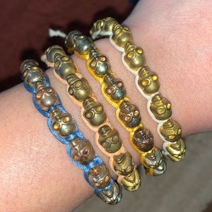 Brandy Melville metal skull bracelet set